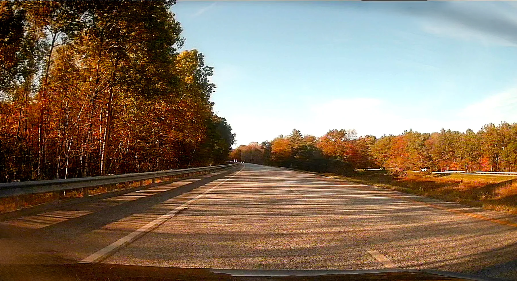 Autumn highway through New Hampshire